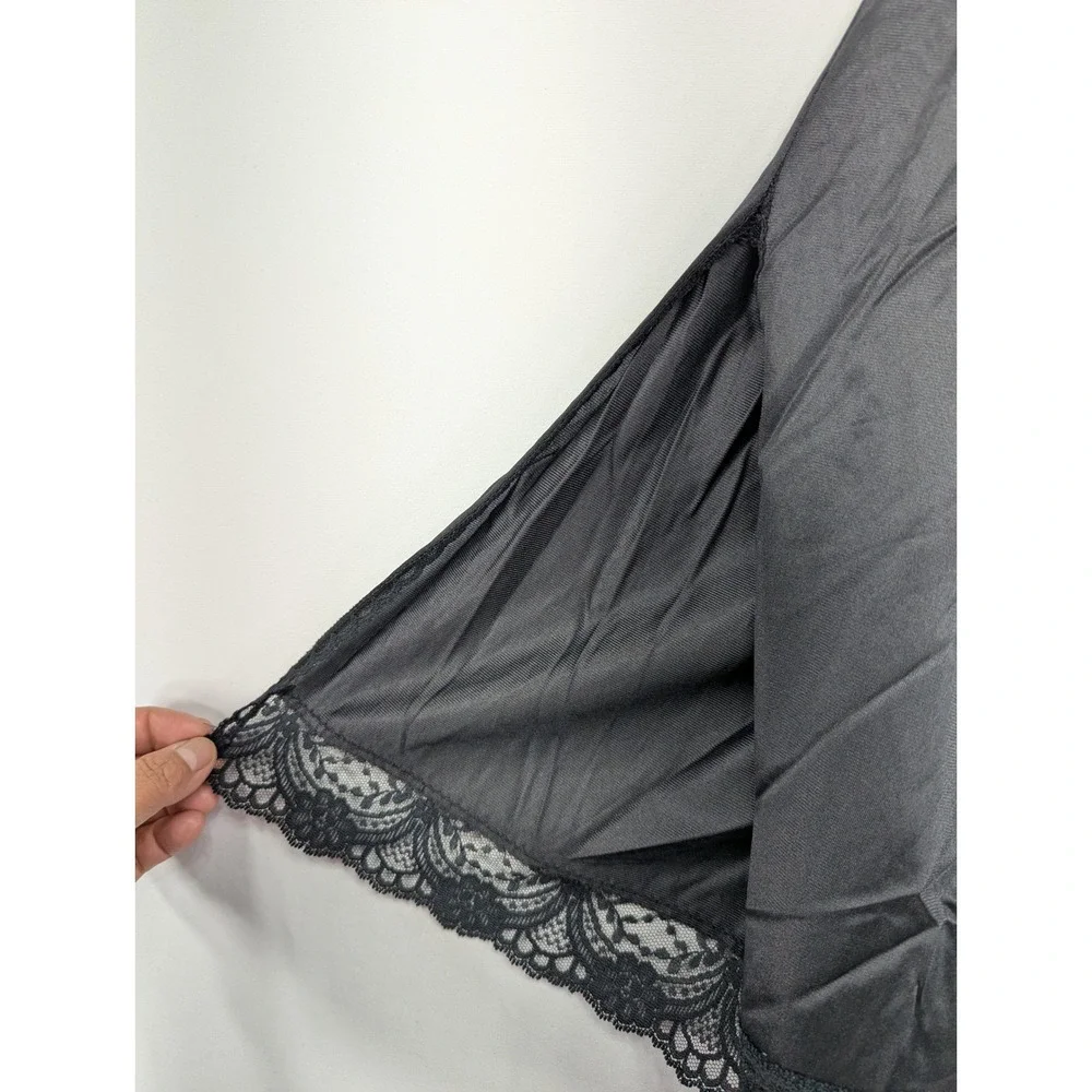 Vintage Black Nylon Tricot Half Slip Lace Trim Non-Cling Made in USA Medium - Picture 9 of 9